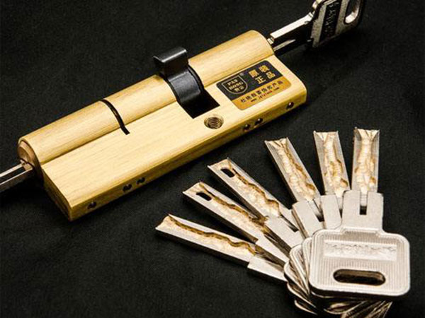 高要24小时上门开锁公司